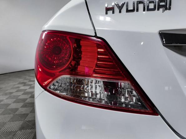 Hyundai Solaris I с пробегом 2012 года, цена 750 000 рублей, 176335 км, седан, Автокод Объявления