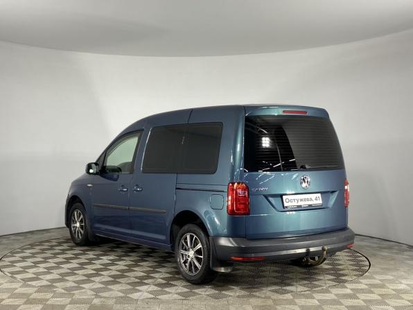 Volkswagen Caddy IV с пробегом 2017 года, цена 1 670 000 рублей, 165188 км, компактвэн, Автокод Объявления