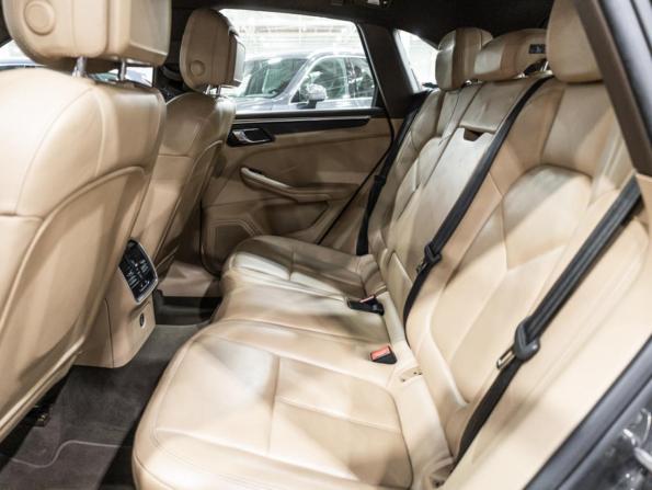 Porsche Macan I с пробегом 2017 года, цена 3 089 700 рублей, 148306 км, внедорожник, Автокод Объявления