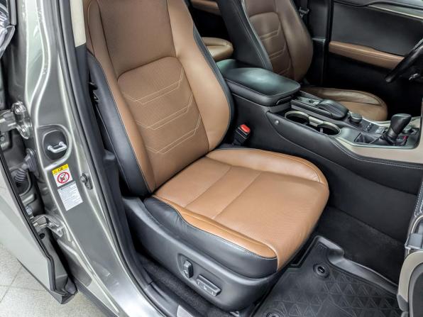 Lexus NX I с пробегом 2017 года, цена 2 990 000 рублей, 146573 км, внедорожник, Автокод Объявления