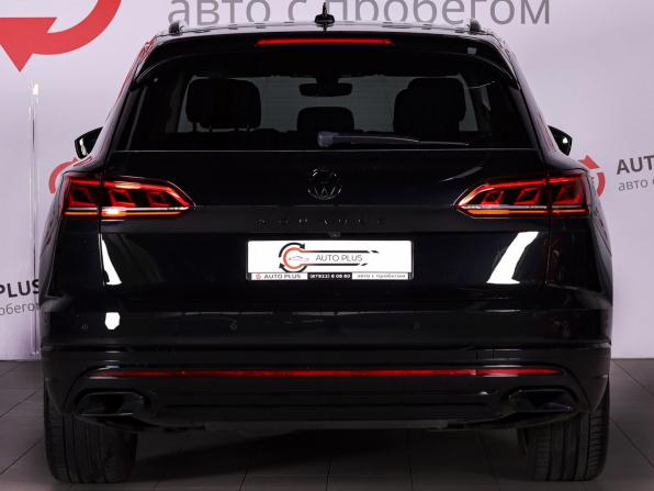 Volkswagen Touareg III с пробегом 2018 года, цена 4 700 000 рублей, 111678 км, внедорожник, Автокод Объявления