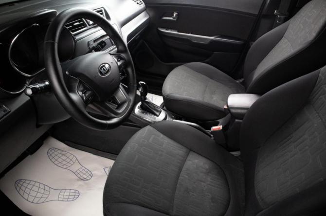 Kia Rio III с пробегом 2015 года, цена 1 019 000 рублей, 154000 км, седан, Автокод Объявления