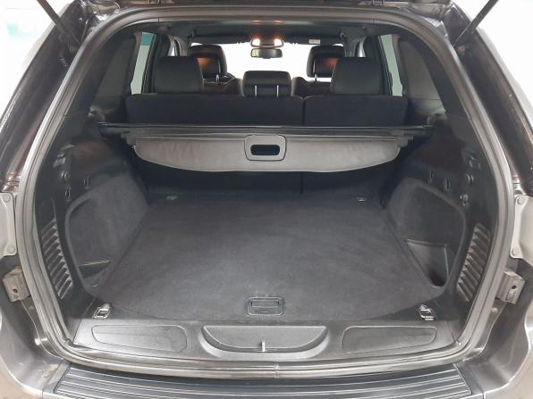 Jeep Grand Cherokee IV (WK2) Рестайлинг с пробегом 2015 года, цена 2 290 000 рублей, 241236 км, внедорожник, Автокод Объявления