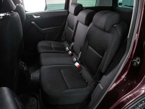 Skoda Yeti I с пробегом 2010 года, цена 949 000 рублей, 140758 км, внедорожник, Автокод Объявления