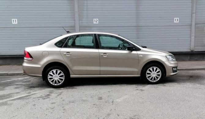 Volkswagen Polo V Рестайлинг с пробегом 2020 года, цена 1 139 000 рублей, 113546 км, седан, Автокод Объявления