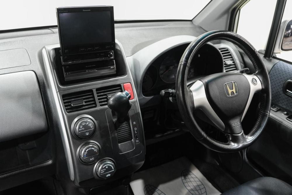 Honda Mobilio Spike I Рестайлинг Новокузнецк  - изображение 16