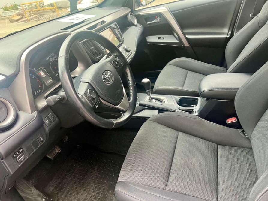 Toyota RAV4 IV (XA40) Рестайлинг Санкт-Петербург  - изображение 7