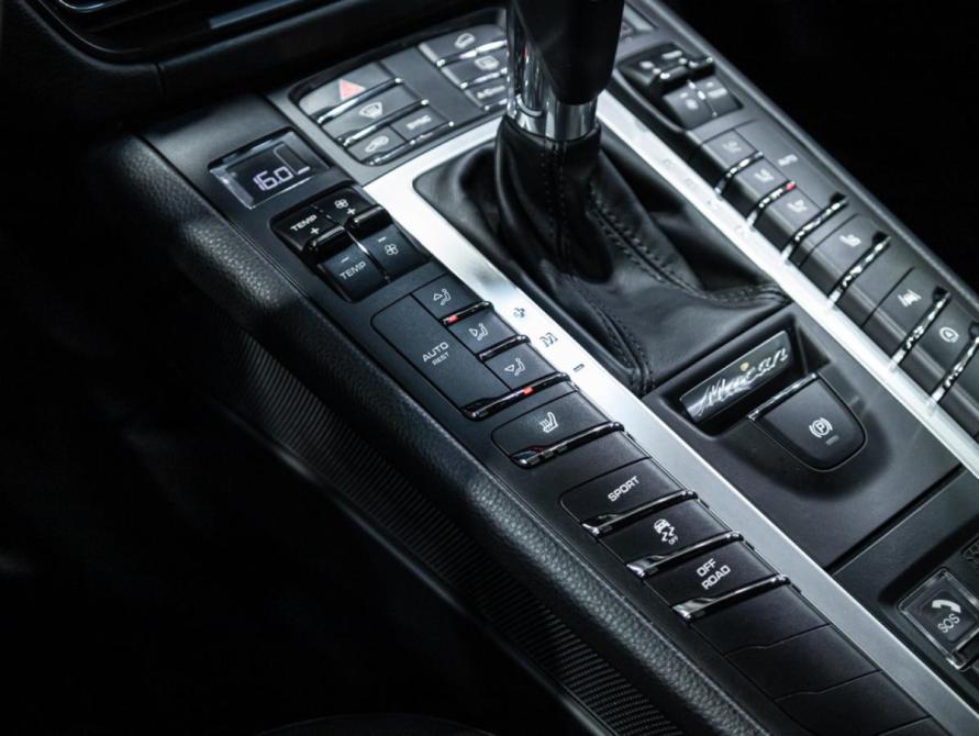 Porsche Macan I Рестайлинг Санкт-Петербург  - изображение 26