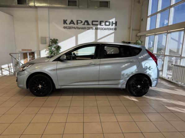 Hyundai Solaris I с пробегом 2012 года, цена 679 000 рублей, 172000 км, хэтчбек, Автокод Объявления