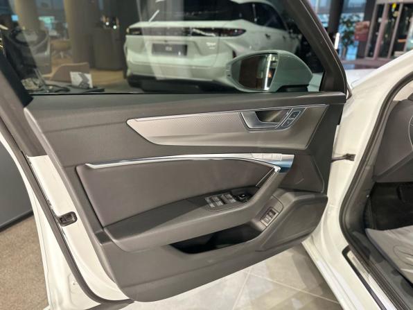 Audi A6 V (C8) с пробегом 2020 года, цена 3 520 000 рублей, 128450 км, седан, Автокод Объявления