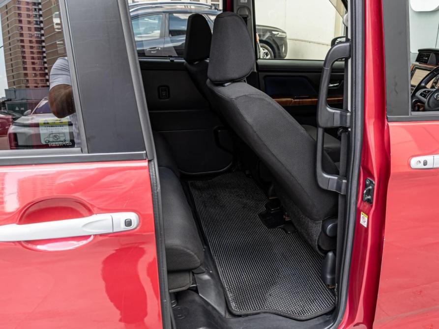 Toyota Roomy I Краснодар  - изображение 11