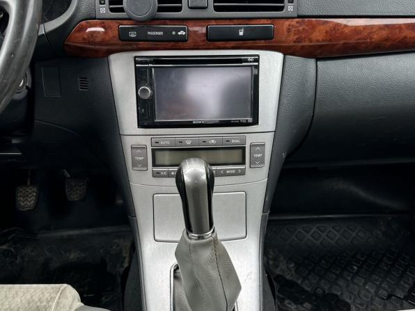 Toyota Avensis II с пробегом 2004 года, цена 420 000 рублей, 293964 км, седан, Автокод Объявления