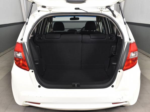 Honda Fit II с пробегом 2012 года, цена 649 995 рублей, 256245 км, хэтчбек, Автокод Объявления
