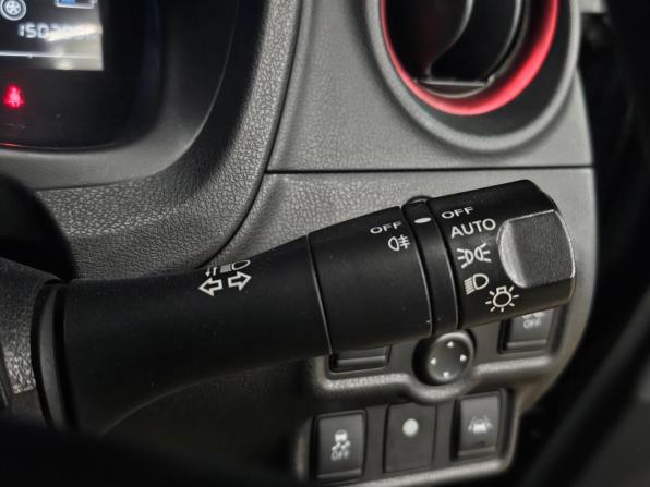 Nissan Note II Рестайлинг с пробегом 2018 года, цена 1 350 000 рублей, 150000 км, хэтчбек, Автокод Объявления