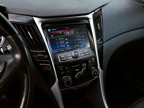 Hyundai Sonata VI (YF) с пробегом 2010 года, цена 1 125 000 рублей, 185273 км, седан, Автокод Объявления