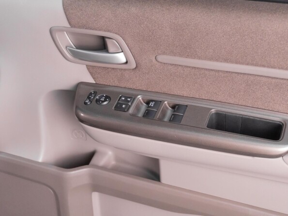 Honda Stepwgn V с пробегом 2016 года, цена 2 499 000 рублей, 131031 км, минивэн, Автокод Объявления