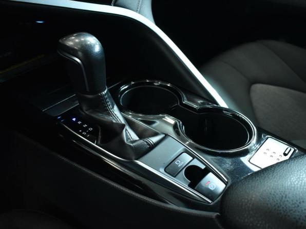Toyota Camry VIII (XV70) с пробегом 2020 года, цена 2 740 000 рублей, 71677 км, седан, Автокод Объявления