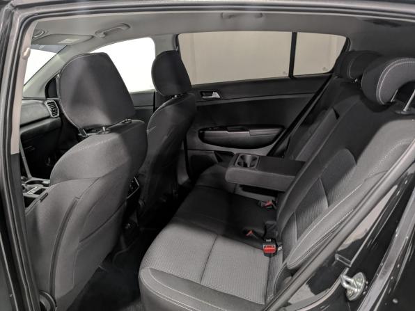 Kia Sportage IV Рестайлинг с пробегом 2022 года, цена 2 725 000 рублей, 97420 км, внедорожник, Автокод Объявления