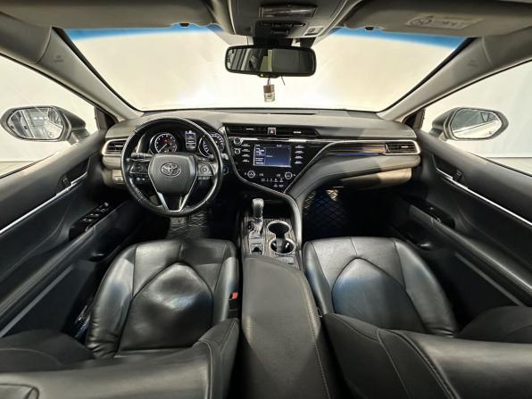 Toyota Camry VIII (XV70) с пробегом 2019 года, цена 2 756 000 рублей, 71668 км, седан, Автокод Объявления