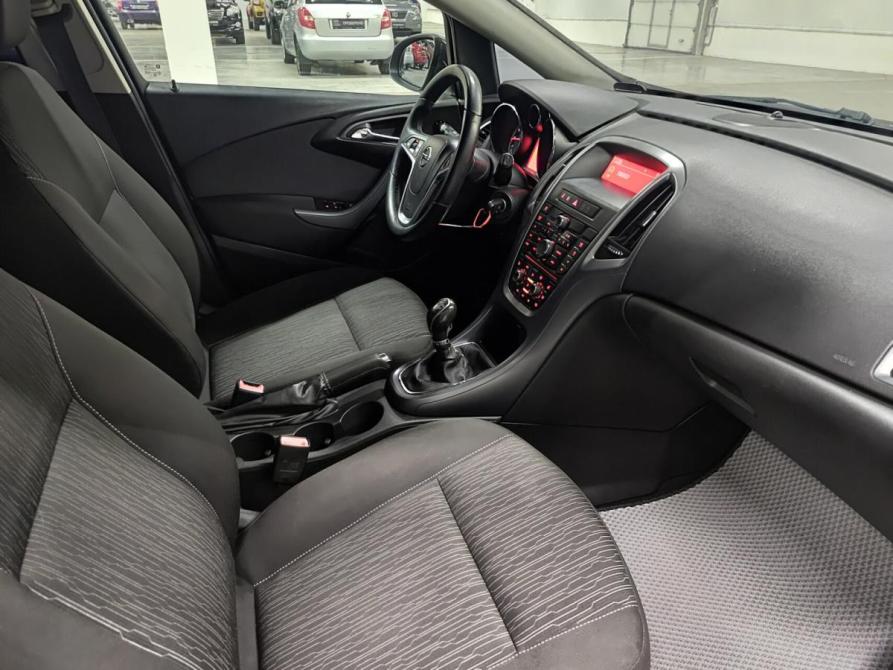 Opel Astra J Рестайлинг Казань  - изображение 13