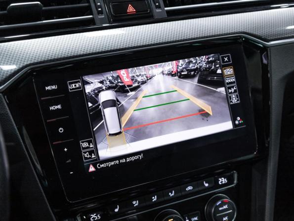 Volkswagen Passat B8 Рестайлинг с пробегом 2019 года, цена 4 039 700 рублей, 92409 км, универсал, Автокод Объявления
