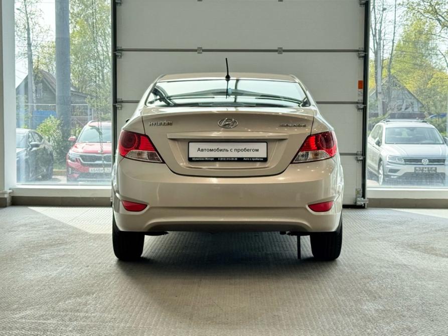 Hyundai Solaris I Санкт-Петербург  - изображение 5