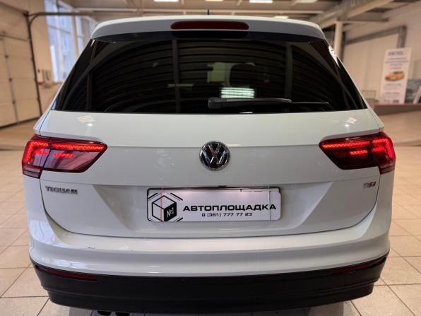 Volkswagen Tiguan II с пробегом 2017 года, цена 2 259 000 рублей, 141661 км, внедорожник, Автокод Объявления
