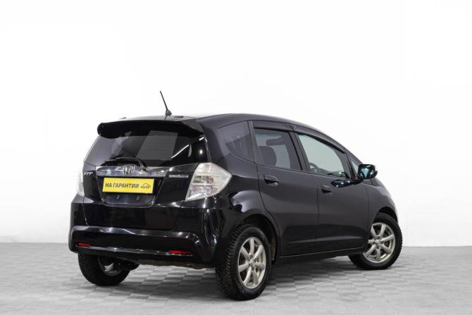 Honda Fit II с пробегом 2011 года, цена 769 000 рублей, 190000 км, хэтчбек, Автокод Объявления