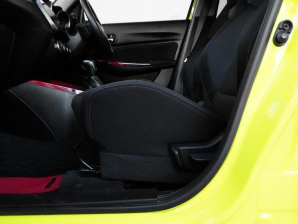 Suzuki Swift V с пробегом 2017 года, цена 1 349 000 рублей, 111140 км, хэтчбек, Автокод Объявления