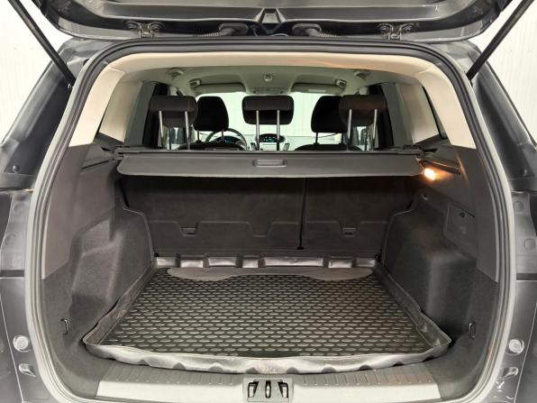 Ford Kuga II Рестайлинг с пробегом 2017 года, цена 1 637 000 рублей, 157129 км, внедорожник, Автокод Объявления
