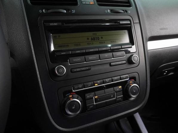Volkswagen Jetta V с пробегом 2010 года, цена 899 000 рублей, 190569 км, седан, Автокод Объявления
