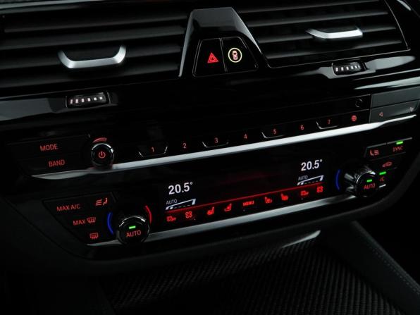 BMW M5 VI (F90) Рестайлинг с пробегом 2022 года, цена 13 300 055 рублей, 48631 км, седан, Автокод Объявления