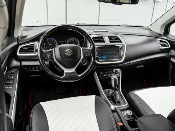 Suzuki SX4 II (S-Cross) с пробегом 2013 года, цена 1 270 000 рублей, 157692 км, хэтчбек, Автокод Объявления