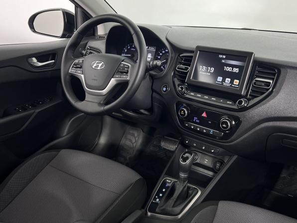 Hyundai Solaris II Рестайлинг с пробегом 2020 года, цена 1 850 000 рублей, 82524 км, седан, Автокод Объявления