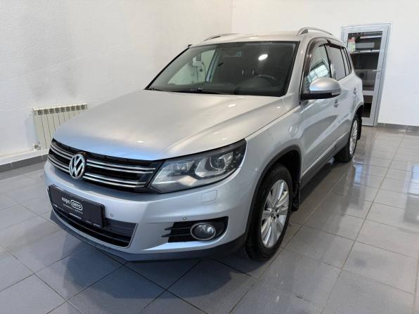 Volkswagen Tiguan I Рестайлинг с пробегом 2011 года, цена 1 200 000 рублей, 256453 км, внедорожник, Автокод Объявления
