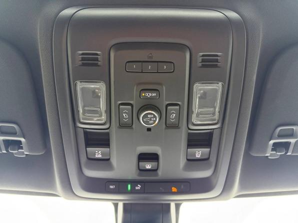 Chevrolet Tahoe V с пробегом 2021 года, цена 5 995 000 рублей, 201703 км, внедорожник, Автокод Объявления