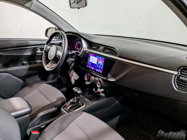 Kia Rio IV Рестайлинг с пробегом 2022 года, цена 1 995 000 рублей, 18270 км, хэтчбек, Автокод Объявления