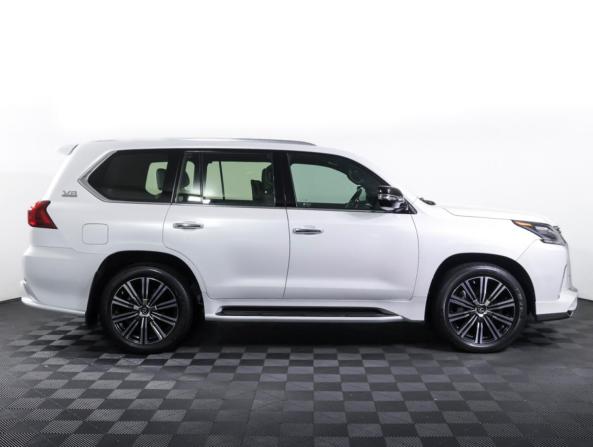 Lexus LX III Рестайлинг 2 с пробегом 2020 года, цена 11 200 000 рублей, 39188 км, внедорожник, Автокод Объявления