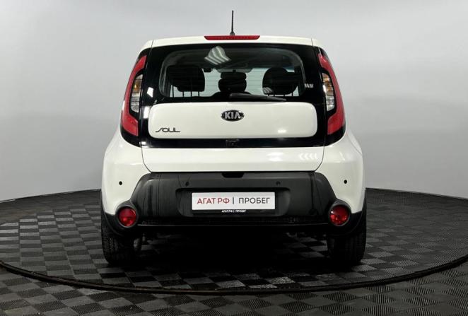 Kia Soul II с пробегом 2015 года, цена 1 270 000 рублей, 79563 км, хэтчбек, Автокод Объявления