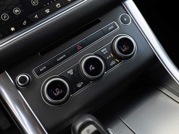 Land Rover Range Rover Sport II с пробегом 2017 года, цена 3 700 000 рублей, 208770 км, внедорожник, Автокод Объявления