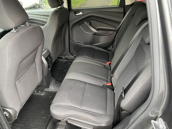 Ford Kuga II Рестайлинг с пробегом 2018 года, цена 1 549 000 рублей, 115859 км, внедорожник, Автокод Объявления