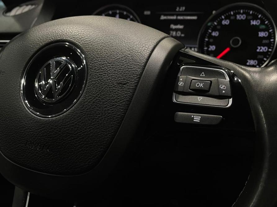 Volkswagen Touareg II Рестайлинг Пермь  - изображение 25