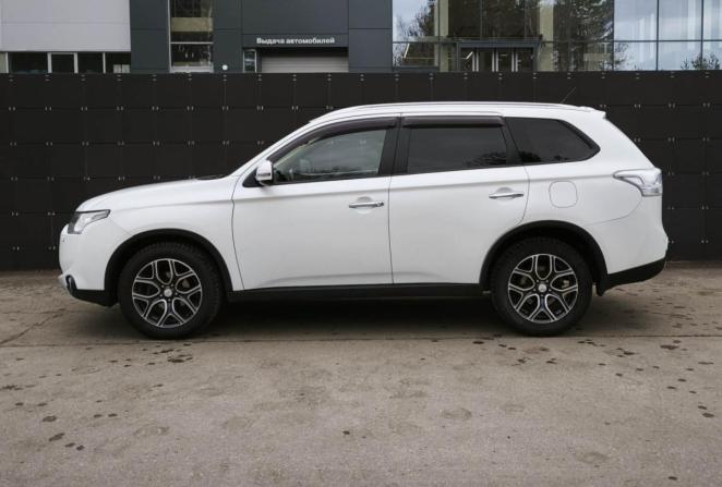 Mitsubishi Outlander III с пробегом 2014 года, цена 1 565 000 рублей, 187028 км, внедорожник, Автокод Объявления