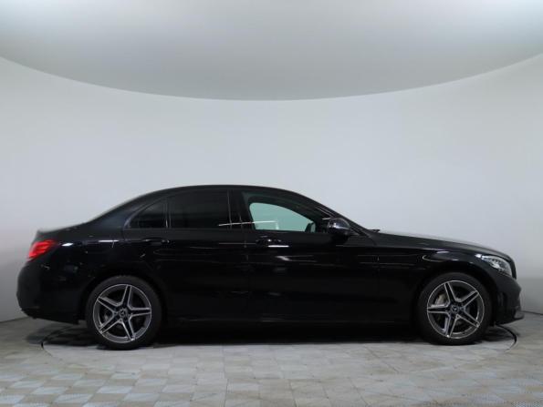 Mercedes-Benz C-Класс IV (W205) Рестайлинг с пробегом 2018 года, цена 2 900 000 рублей, 117925 км, седан, Автокод Объявления
