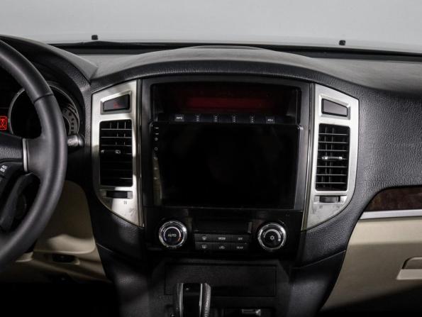 Mitsubishi Pajero IV Рестайлинг 2 с пробегом 2017 года, цена 2 599 000 рублей, 136657 км, внедорожник, Автокод Объявления