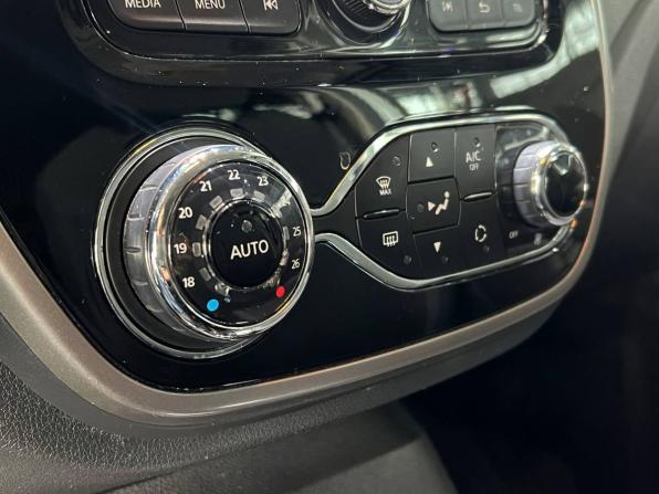 Renault Kaptur I с пробегом 2016 года, цена 1 320 000 рублей, 114030 км, внедорожник, Автокод Объявления