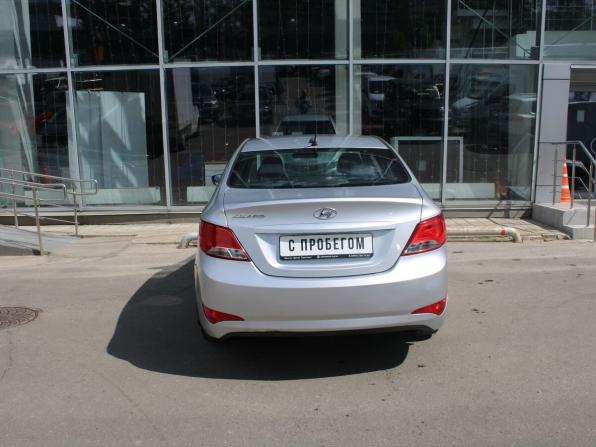 Hyundai Solaris I Рестайлинг с пробегом 2016 года, цена 795 000 рублей, 261216 км, седан, Автокод Объявления