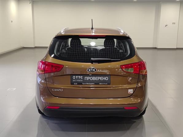 Kia Ceed II Рестайлинг с пробегом 2016 года, цена 850 000 рублей, 173683 км, универсал, Автокод Объявления