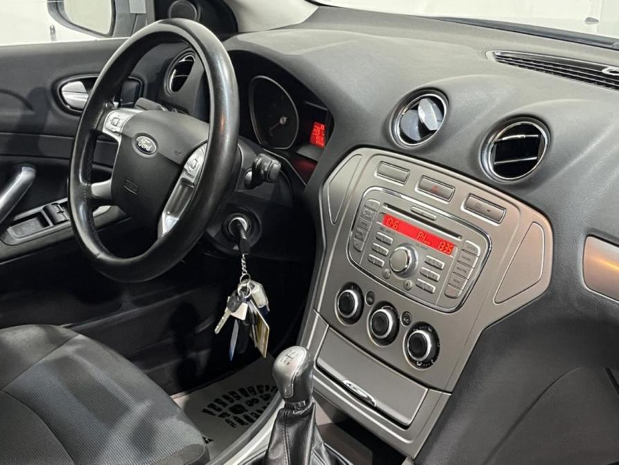 Ford Mondeo IV Курск  - изображение 6