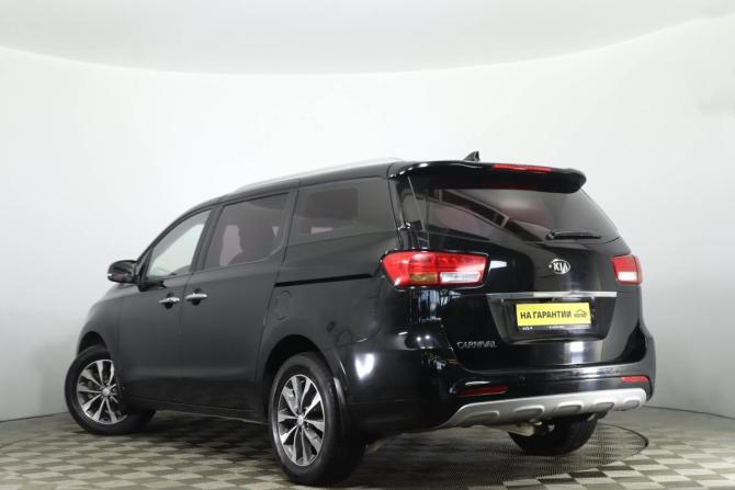 Kia Carnival III с пробегом 2017 года, цена 2 519 000 рублей, 140200 км, минивэн, Автокод Объявления